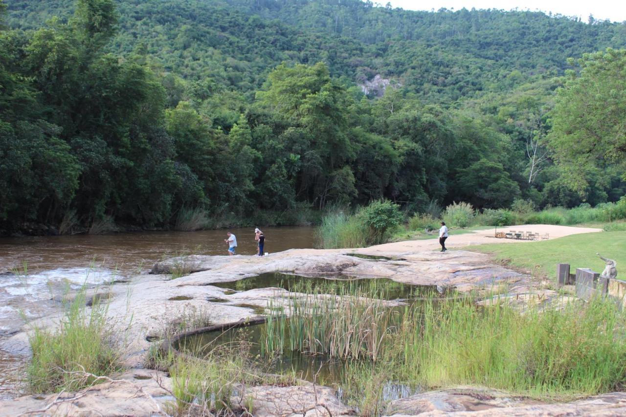Lions Rock Rapids - Lodge 헤이지뷰 외부 사진